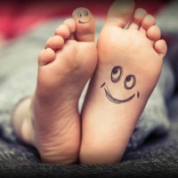 ticklishmanfeet